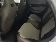 BYD Qin PLUS Glory Edition DM-i 55KM Leading - ფოტო 11