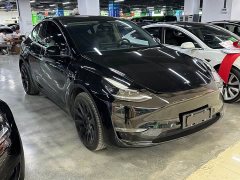 Tesla Model Y Rear-Wheel Drive - ფოტო 2