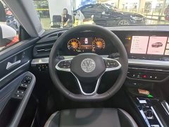 Volkswagen Lingdu L 280TSI DSG Dazzling Red Edition - ფოტო 10