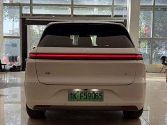 Li Auto L6 Pro - ფოტო 8