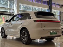 Li Auto L6 Pro - ფოტო 9