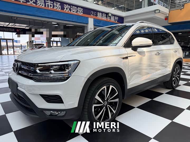 Volkswagen Touareg 2022 280TSI FWD Luxury Edition - ავტომობილი ჩინეთიდან