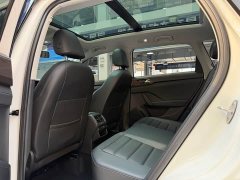 Volkswagen Touareg 2022 280TSI FWD Luxury Edition - ფოტო 16