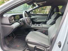 BYD Qin L DM-i Smart Drive Edition 80KM Leading - ფოტო 9