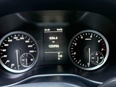 Mercedes-Benz Vito 2020 2.0T Elite 7-Seater - ფოტო 11