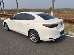Mazda3 Axela 2.0L Automatic Elegant Edition - ფოტო 17