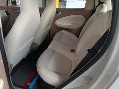 Wuling Hongguang MINIEV Fourth Generation Four-Door Advanced Edition - ფოტო 16