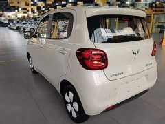 Wuling Hongguang MINIEV Fourth Generation Four-Door Advanced Edition - ფოტო 4