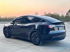 Tesla Model Y Facelift Rear-Wheel Drive - ფოტო 4