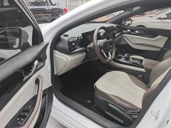 BYD Qin PLUS Champion Edition DM-i 55KM Leading - ფოტო 15