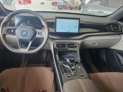 BYD Qin PLUS Champion Edition DM-i 120KM Leading - ფოტო 12
