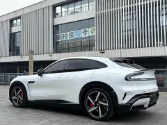 Xiaomi YU7 Four-Wheel Drive Max Edition - ფოტო 9
