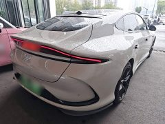 IM Motors Zhiji L6 2024 Max Standard Edition - ფოტო 6