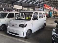 Wuling Zhiguang New Energy 2025 305km Aspiring Edition - ფოტო 1