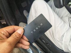 Tesla Model Y Standard Range RWD - ფოტო 9