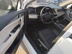 Lynk & Co Geely Lynk & Co 06 EM-P PHEV 84KM Range Pro - ფოტო 15