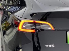 Tesla Model Y 2022 Facelift Rear-Wheel Drive - ფოტო 10