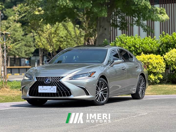 Lexus ES 2021 300h Premium Edition - ავტომობილი ჩინეთიდან