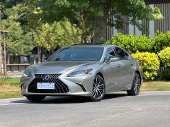 Lexus ES 2021 300h Premium Edition - ფოტო 1
