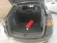 Tesla Model Y Rear-Wheel Drive - ფოტო 18