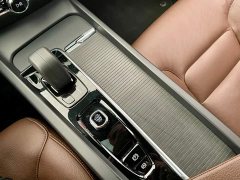 Volvo S60 B4 Smart Luxury Edition - ფოტო 11