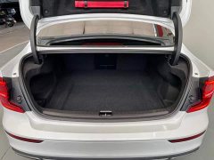 Volvo S60 B4 Smart Luxury Edition - ფოტო 15