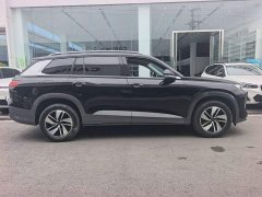 Audi Q6 40 TFSI quattro Cloud View Feather Forest Package - ფოტო 9
