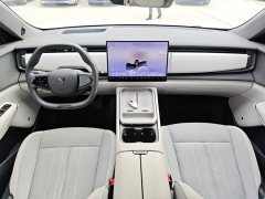 Voyah Lantu Zhiyin 2024 Long Range Super Charging Edition - ფოტო 9