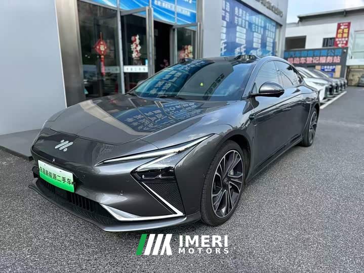 IM Motors Zhiji L7 MAX Long Range Version