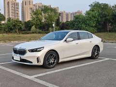 BMW i5 2024 eDrive 35L Luxury Package - ფოტო 1