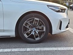 BMW i5 2024 eDrive 35L Luxury Package - ფოტო 12