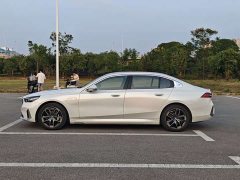 BMW i5 2024 eDrive 35L Luxury Package - ფოტო 2