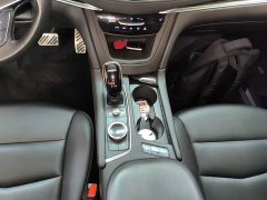 Cadillac XT5 2.0T AWD Luxury - ფოტო 13