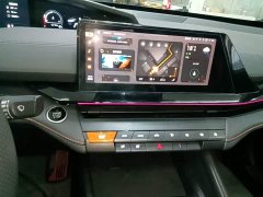 Changan UNI-V 1.5T Premium - ფოტო 12