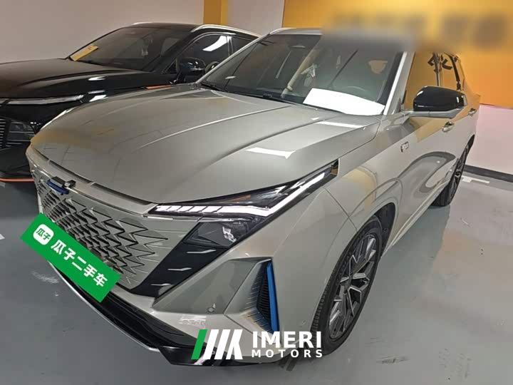 Changan Oushan Z6 New Energy Smart Electric iDD 150KM Flagship PLUS Intelligent Parking Version