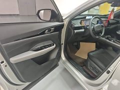 Changan Oushan Z6 New Energy Smart Electric iDD 150KM Flagship PLUS Intelligent Parking Version - ფოტო 15