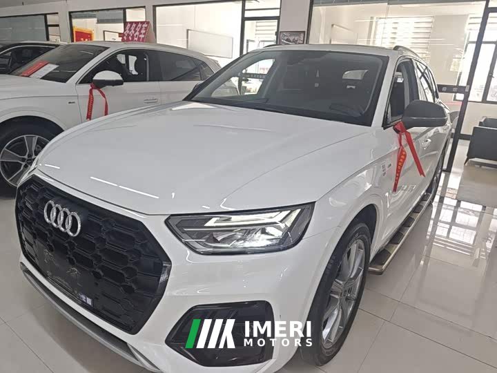 Audi Q5L 40T Fashion Dynamic Edition
