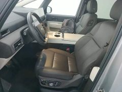 Li Auto Li Xiang MEGA Ultra - ფოტო 14
