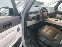 Li Auto Li Xiang MEGA Ultra - ფოტო 15