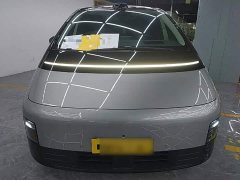 Li Auto Li Xiang MEGA Ultra - ფოტო 2