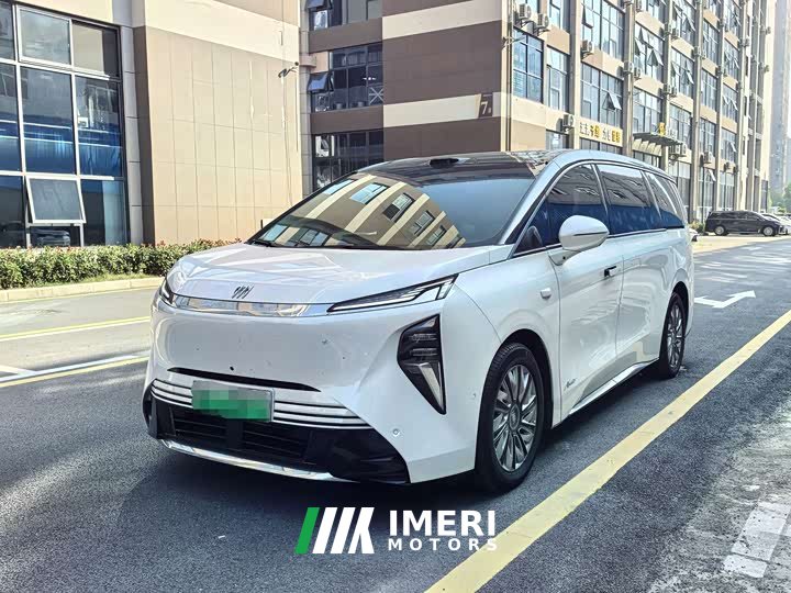 Buick Zhijing Shijia Luxury Edition - ავტომობილი ჩინეთიდან