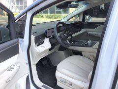 Buick Zhijing Shijia Luxury Edition - ფოტო 4
