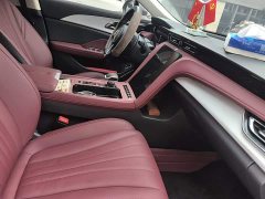 FAW Red Flag H5 1.5T DCT Qiyun Edition - ფოტო 17