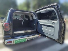 Beijing Jeep BJ60 2022 2.0T Eleventh Edition Five-Seater - ფოტო 9