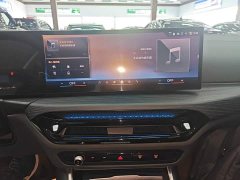 BMW 3 Series 325Li M Sport Package - ფოტო 12