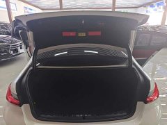 BMW 3 Series 325Li M Sport Package - ფოტო 18