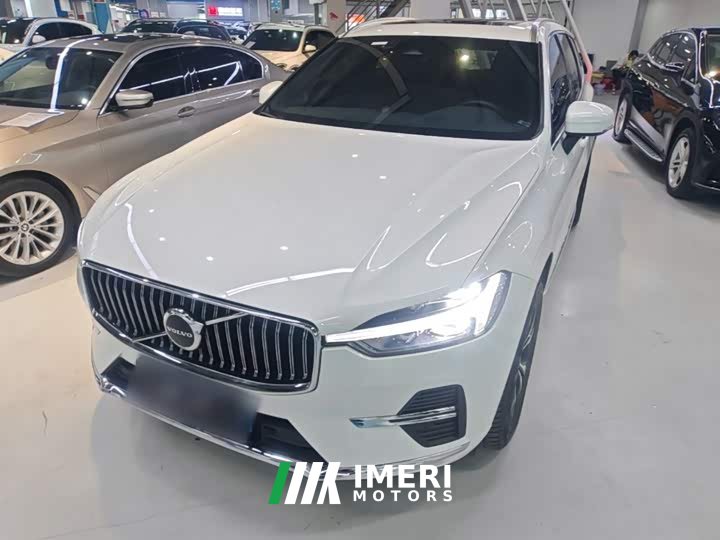 Volvo XC60 B5 AWD Smart Luxury Edition - ავტომობილი ჩინეთიდან