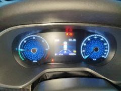 FAW Red Flag E-QM5 Facelift Base Mobility Edition - ფოტო 11