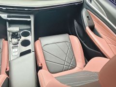 Changan Eado PLUS Blue Whale NE 1.4T GDI DCT Luxury Edition - ფოტო 7