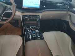 BYD Qin PLUS 2024 Glory Edition DM-i 55KM Leading - ფოტო 13